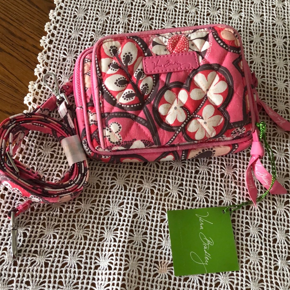 Vera Bradley Wallet w/strap